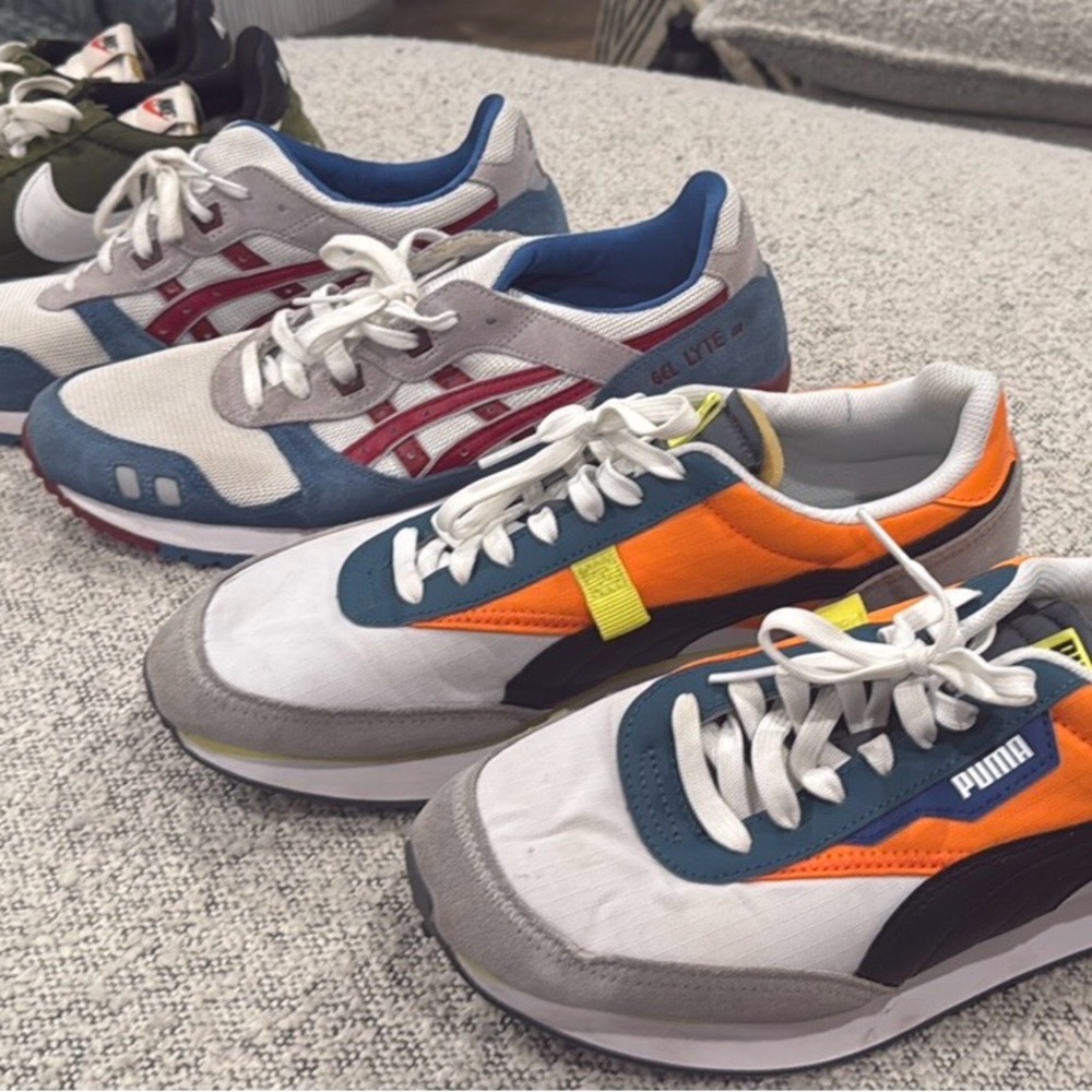 New Year’s Sale! Up your shoe game with Puma Retro Runners men’s 11